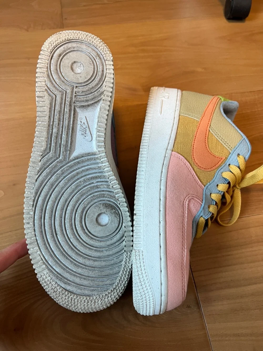 Nike Sun Club Women's Multicolor Pastel Low-Top Sneakers - Picture 5 of 6
